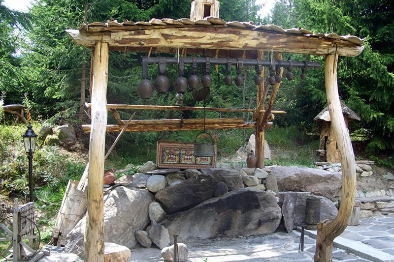 Aparthotel Апартамент В Mountainlake à Smolyan Extérieur photo